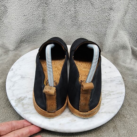 Kork-Ease Shoes Womens Size 8.5 Black Leather Slip On Loafers *GUC* - Picture 5 of 12